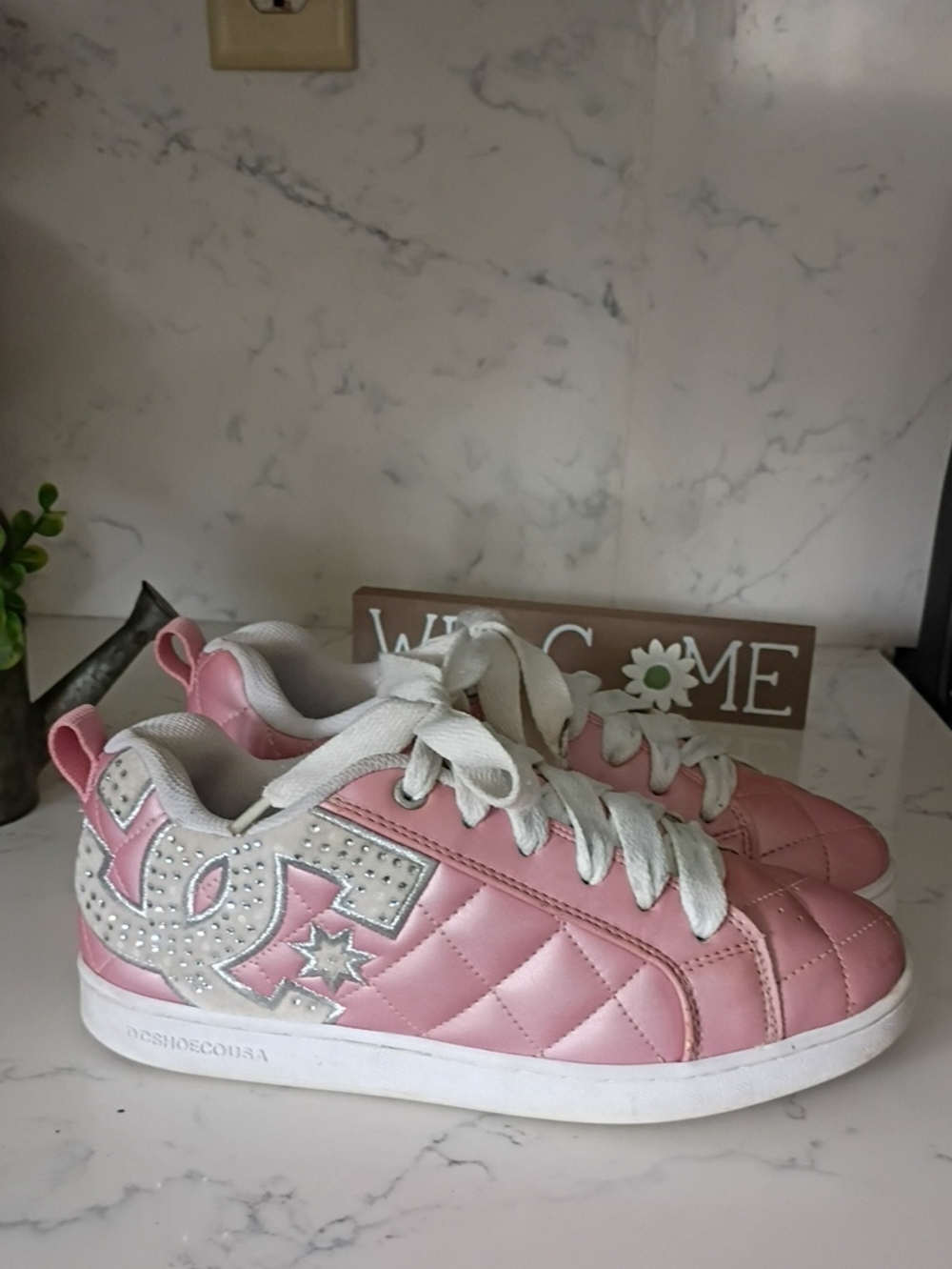 DC Women's Low-Top Sneakers in Pink and White